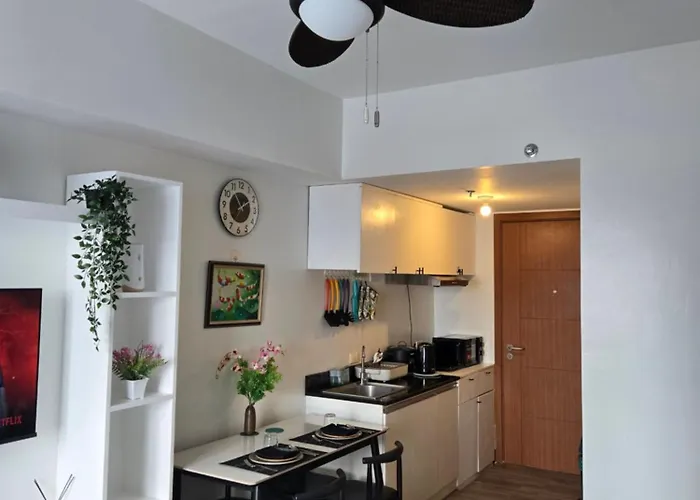 Appartement Peaceful Cozy By Lee In And Fast Wifi